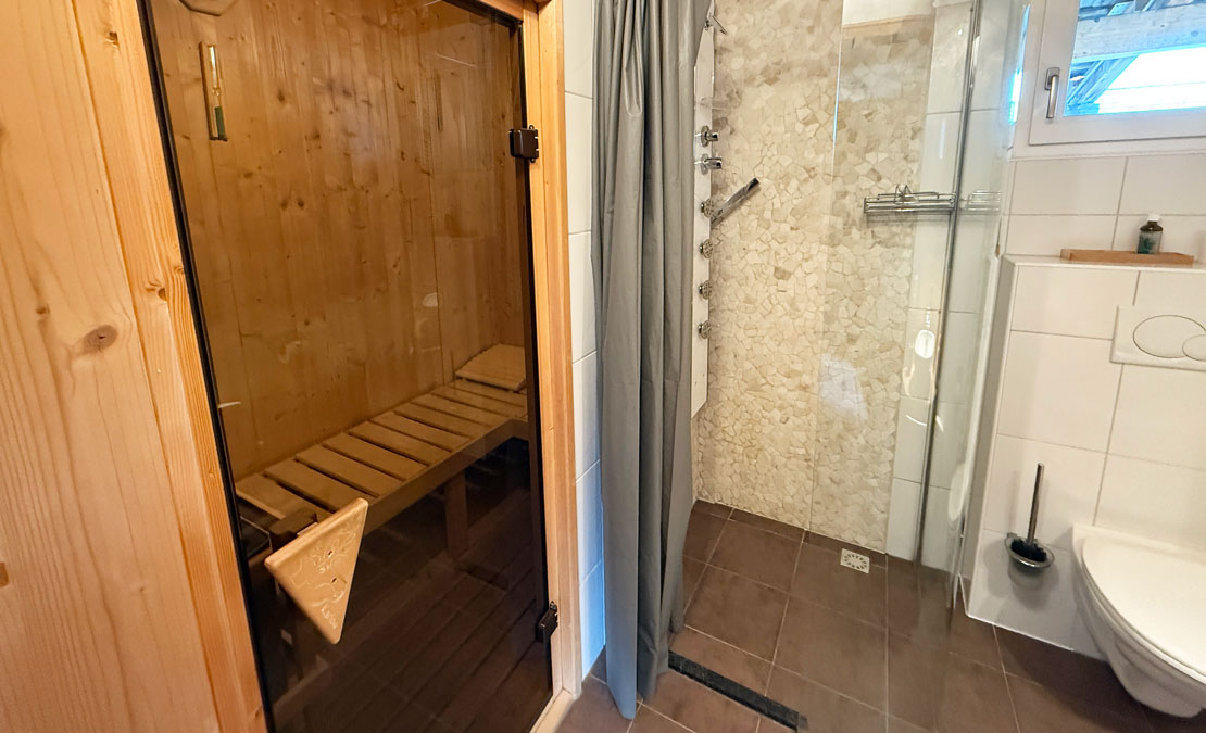 Bad mit Sauna